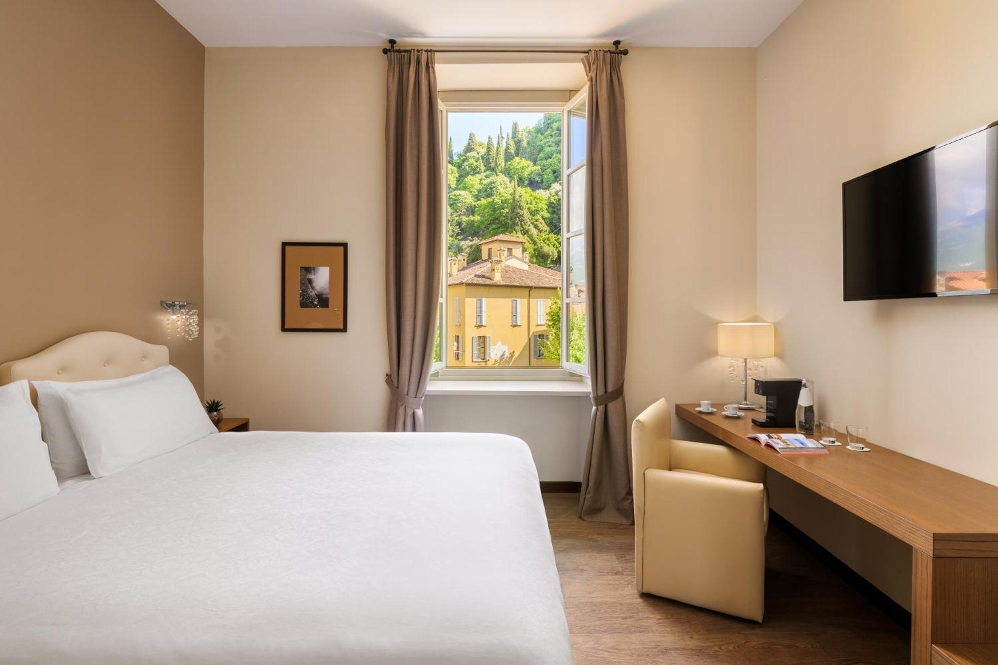 Classic Double Room,1676733699:JPEG